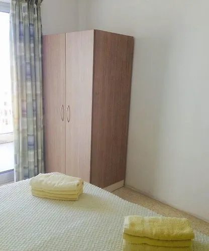 Shamrock Apartment Bugibba